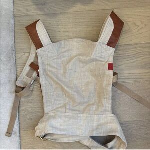 Sakura Bloom Carrier